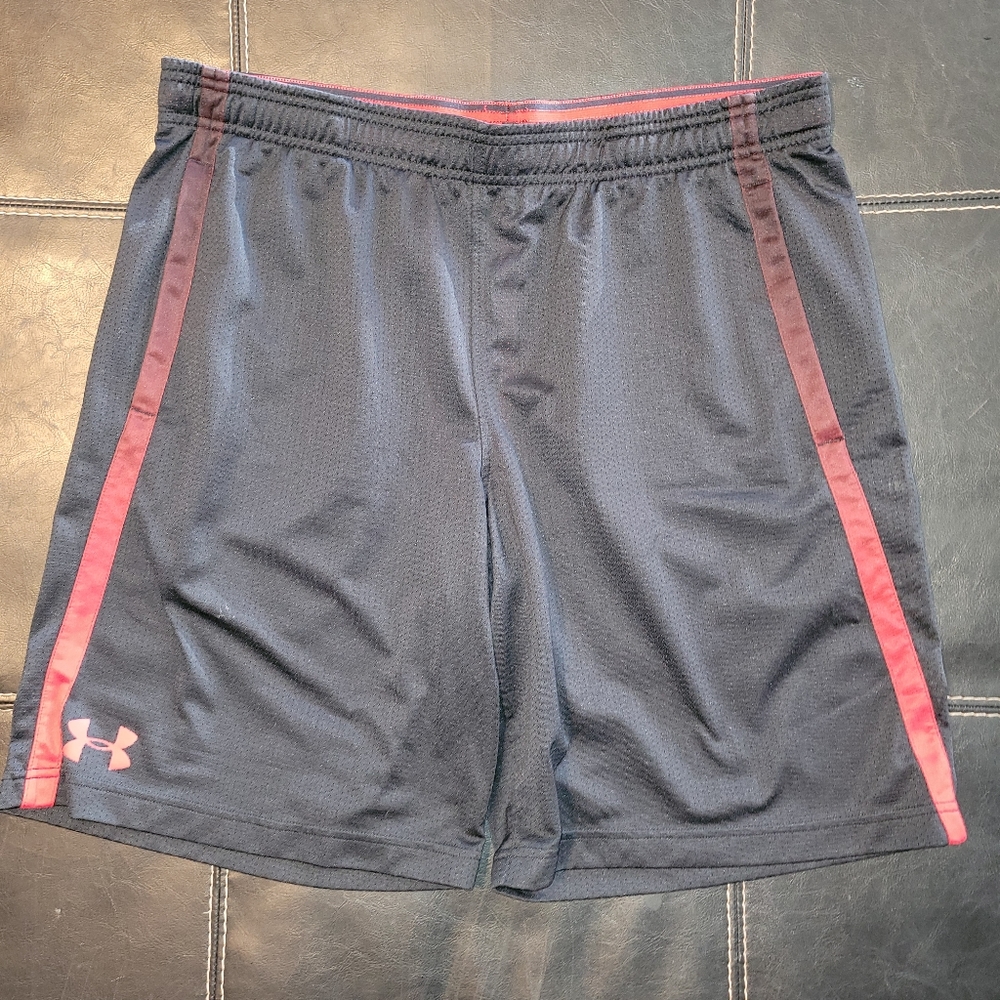 XL Under Armour Shorts